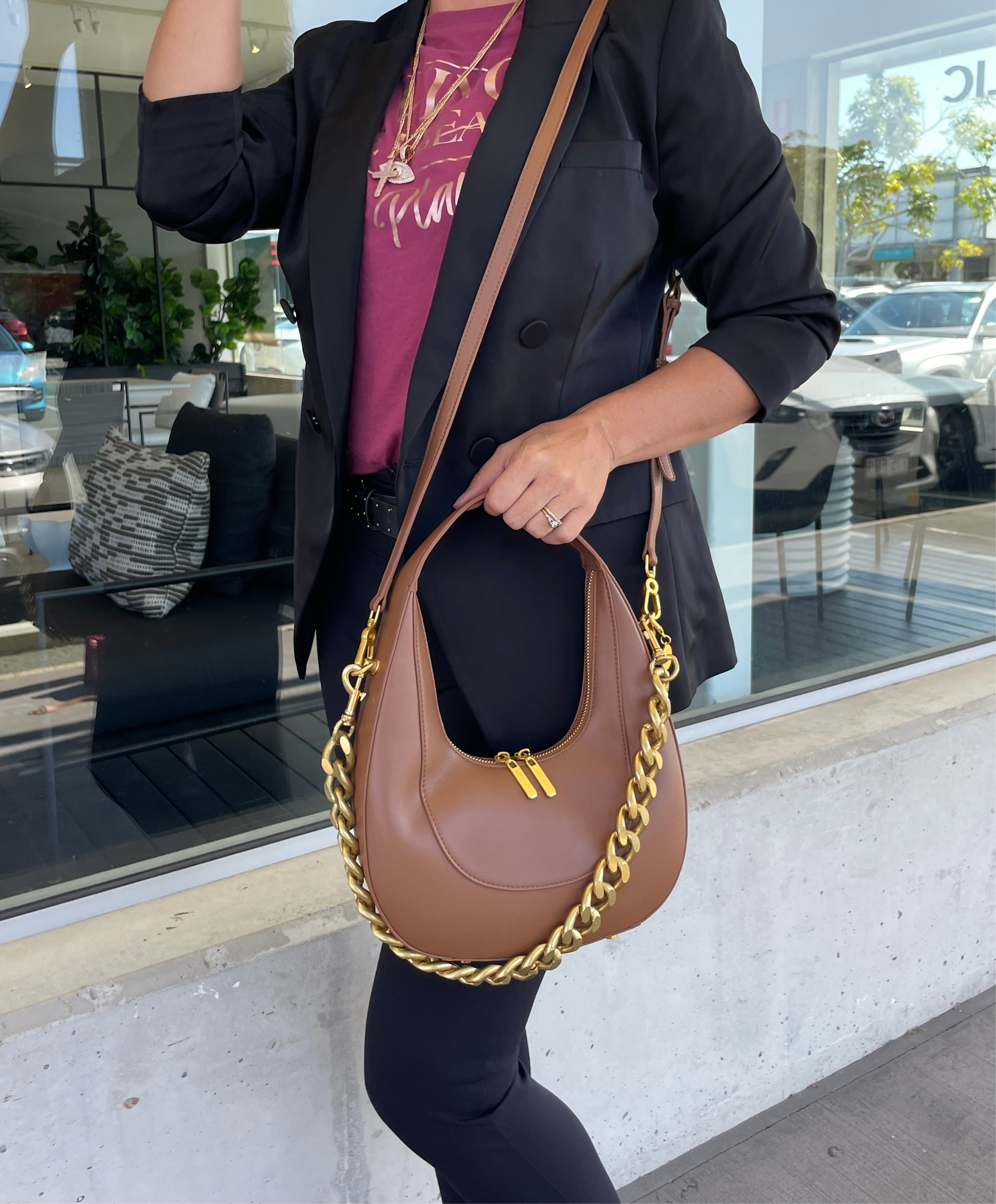 Fallon Shoulder Half moon Bag - Mocha