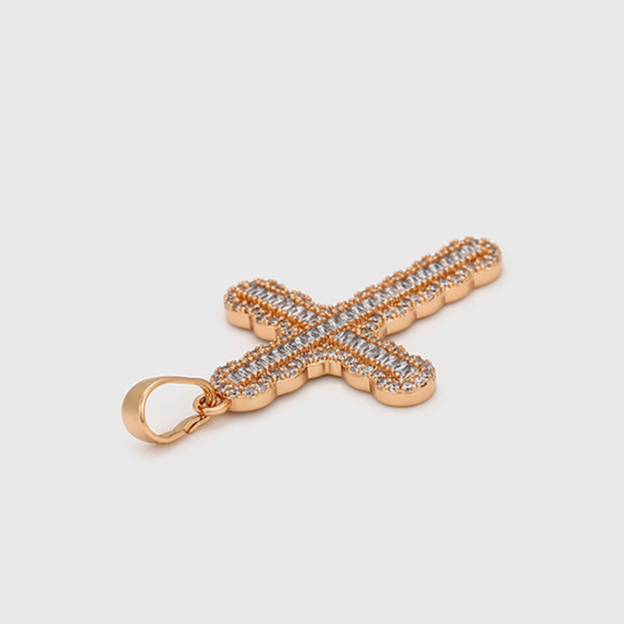 NEW Matena Lee cross pendant and chain - 18k gold plated