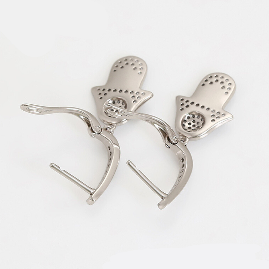 Hand over Heart Earrings - Platinum plated