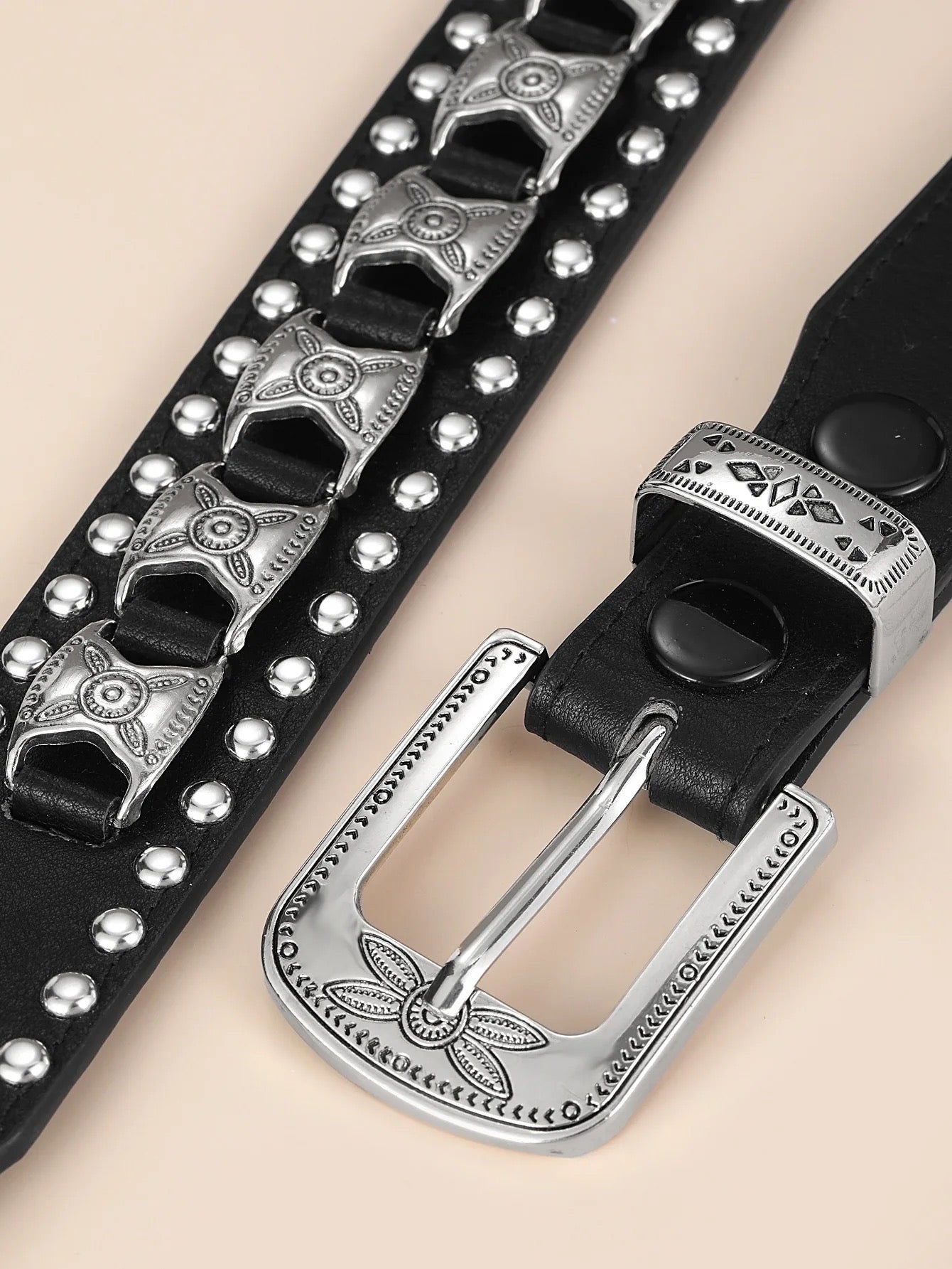 Saskia leather belt - ON order