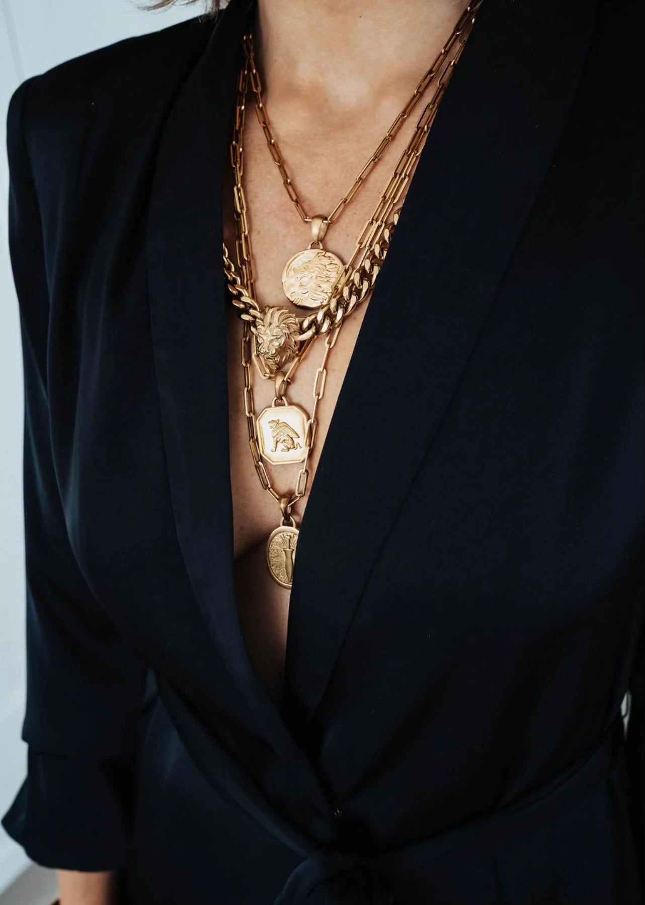 ON ORDER La Vena - Single Lion Necklace