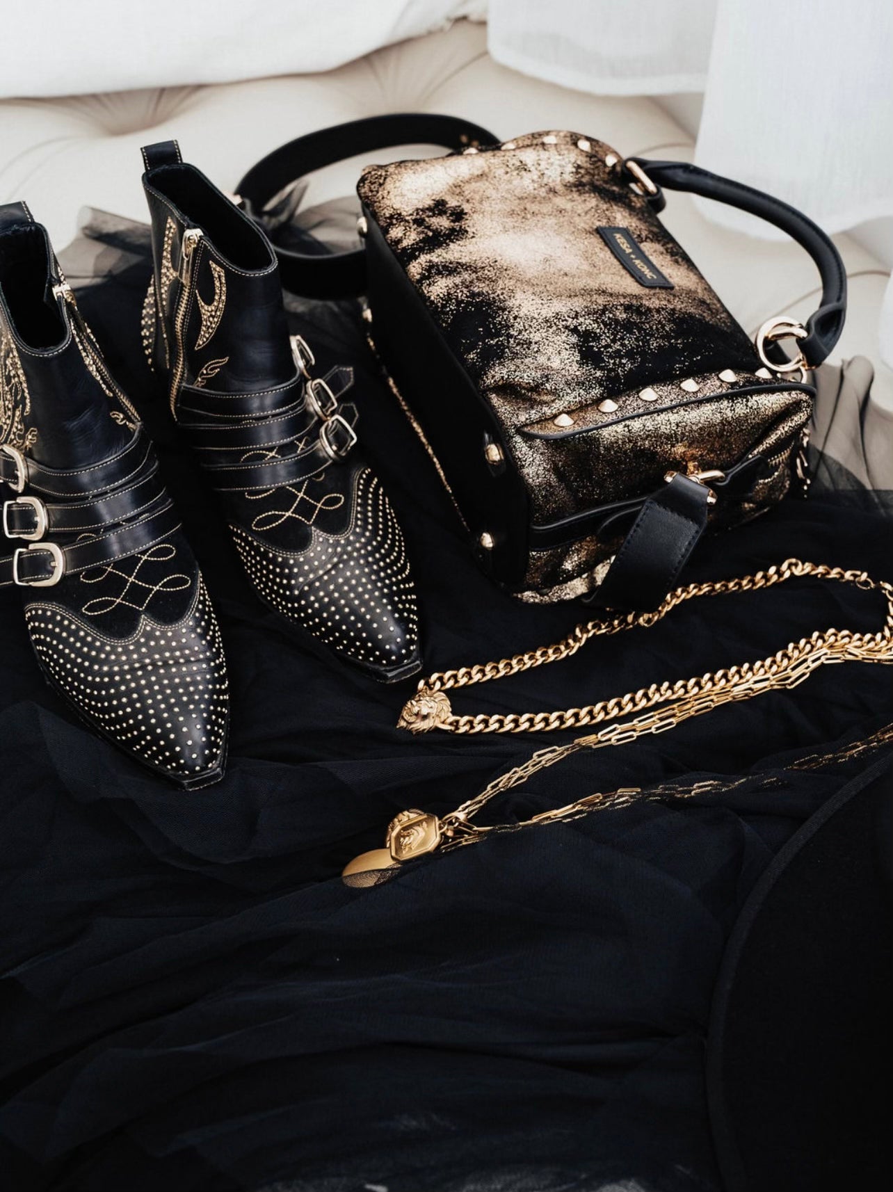 RESTOCKED Leo Love 18k plated necklace