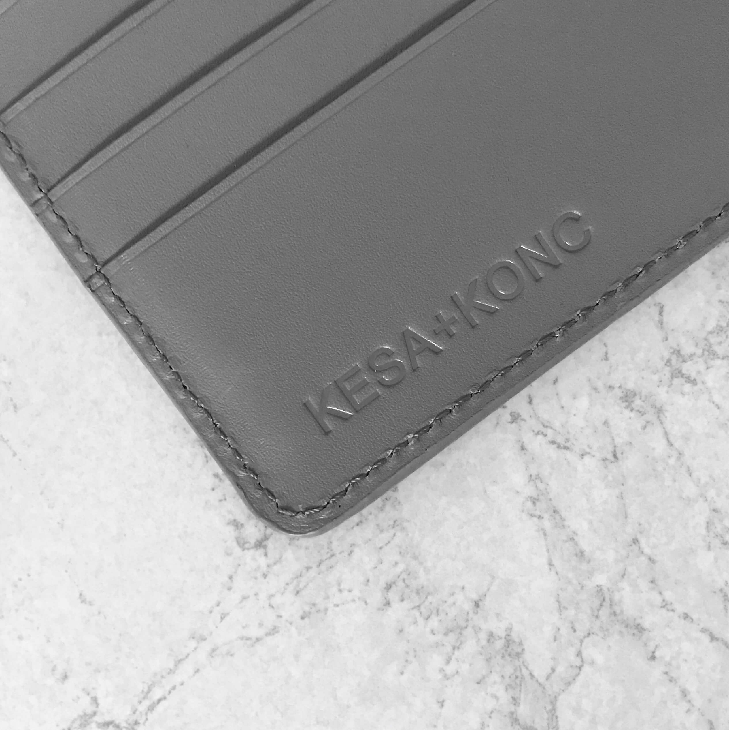 Leather Card Wallet - Classic Luna Grey