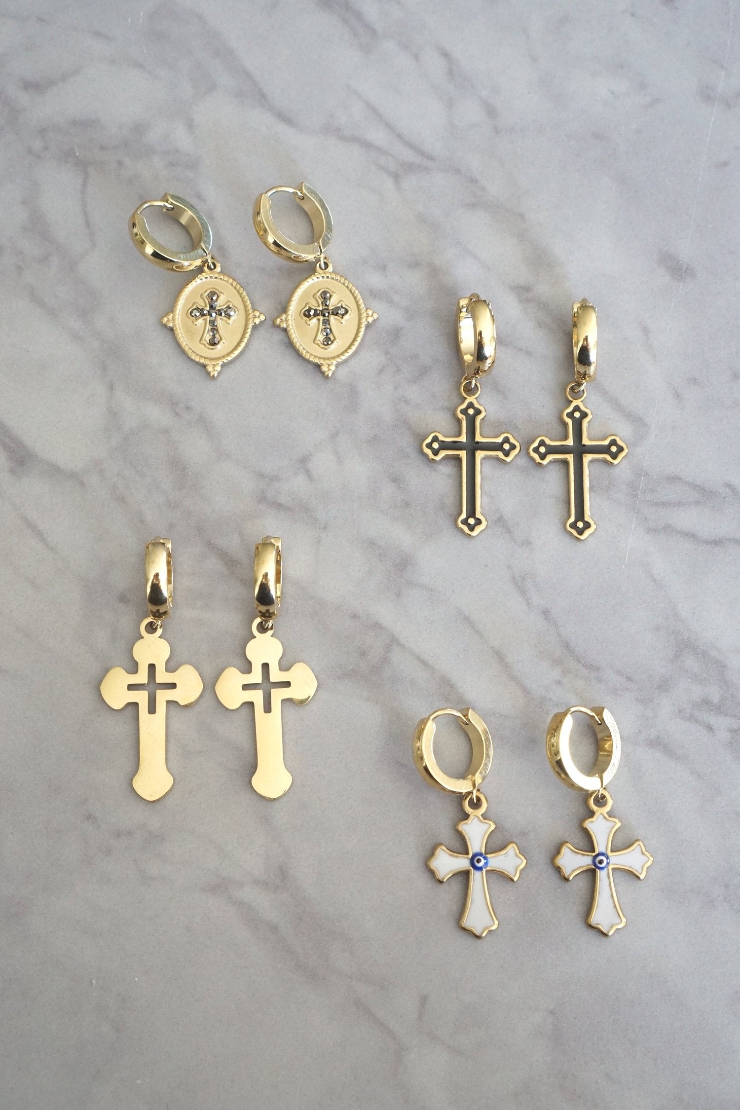 Linetta Cross Gold 18k plated earrings