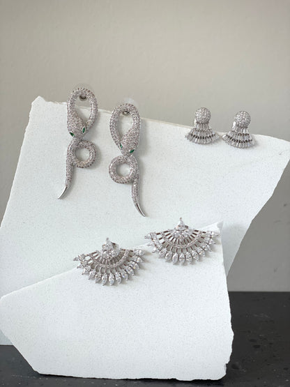 Paloma Flair earrings - Platinum plated