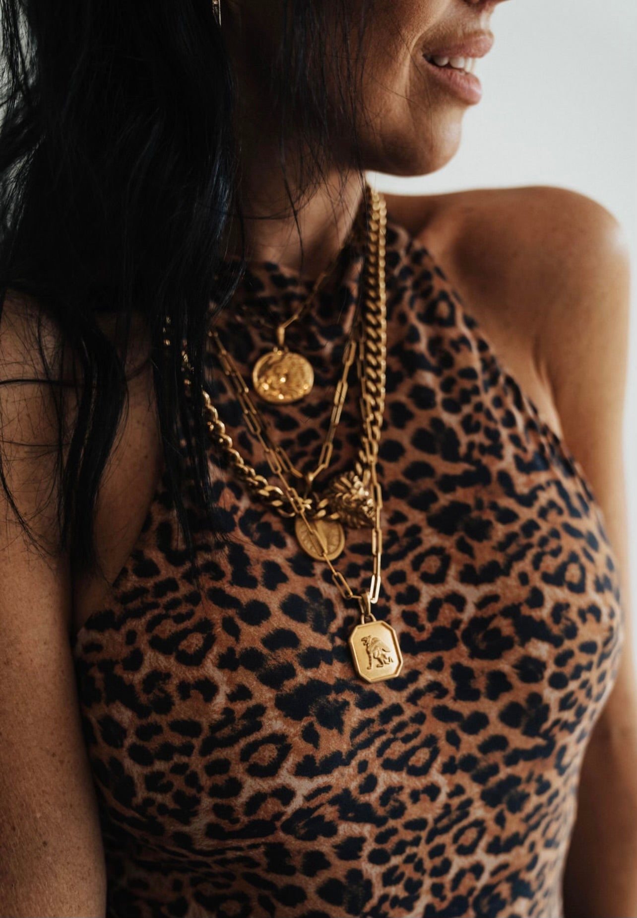 La Vena - Single Lion Necklace