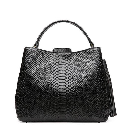 Leather Handbag with gold chain - Marlene Black